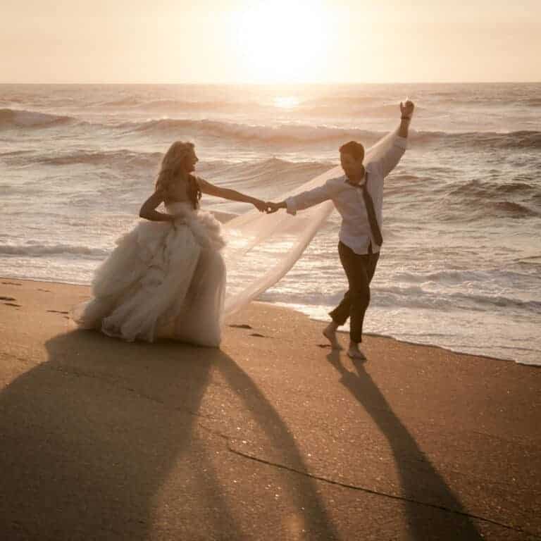 How Much Does A Beach Wedding Cost?